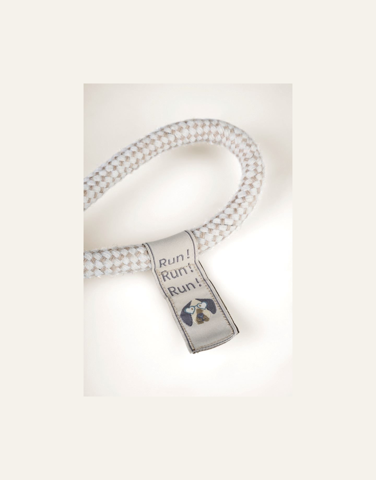 Koeramänguasi valge - 3