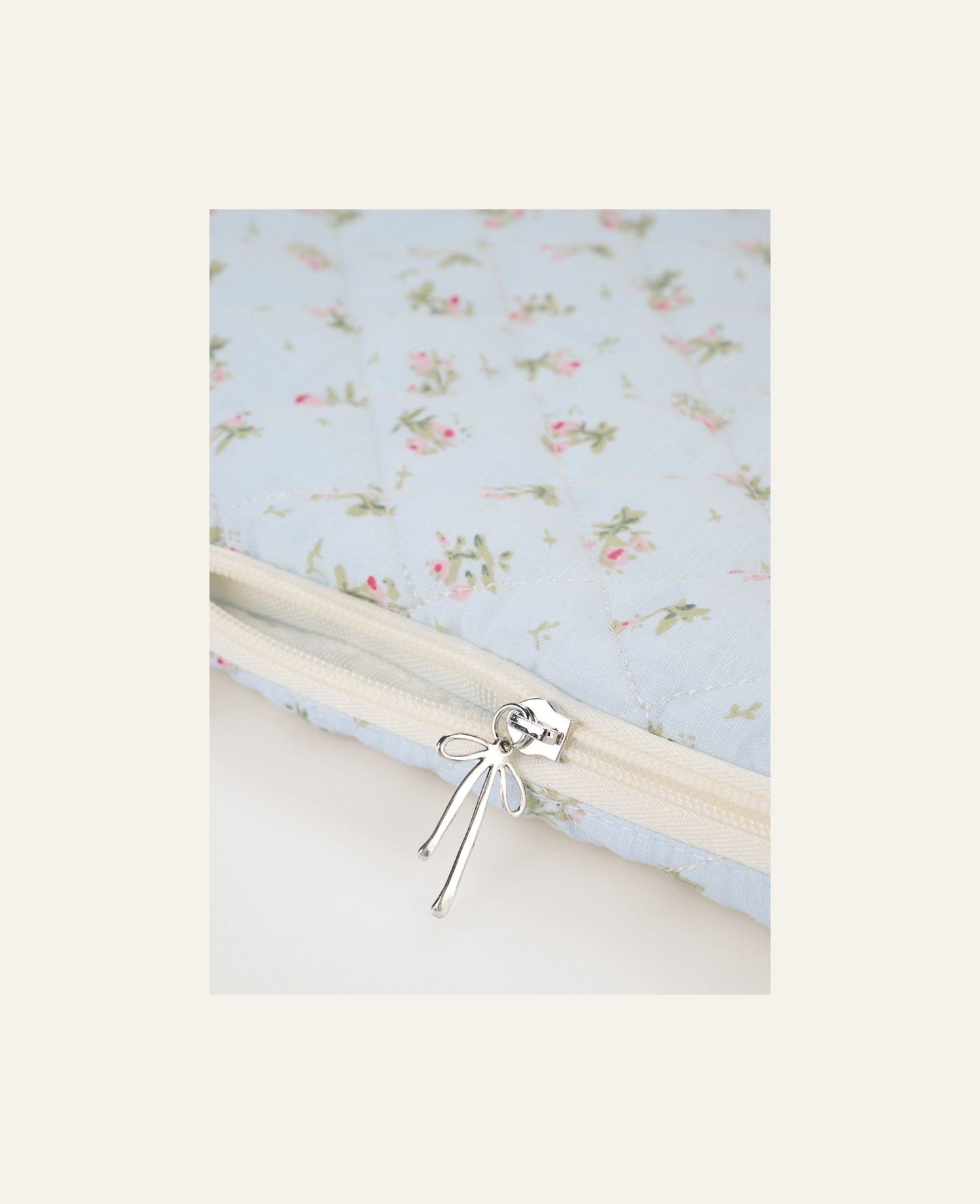 Ipadi kate hele roosa - 2