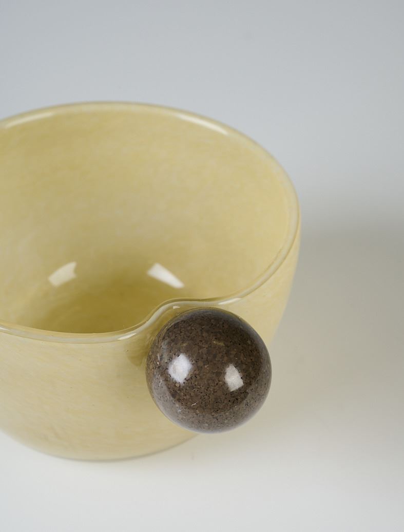 Kauss hele kollane - 2