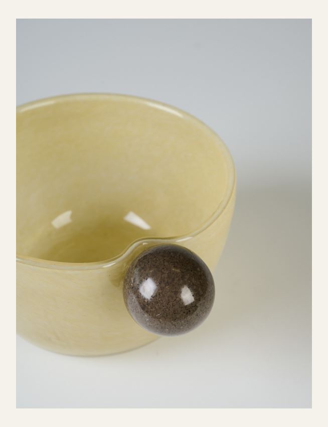 Kauss hele kollane - 2