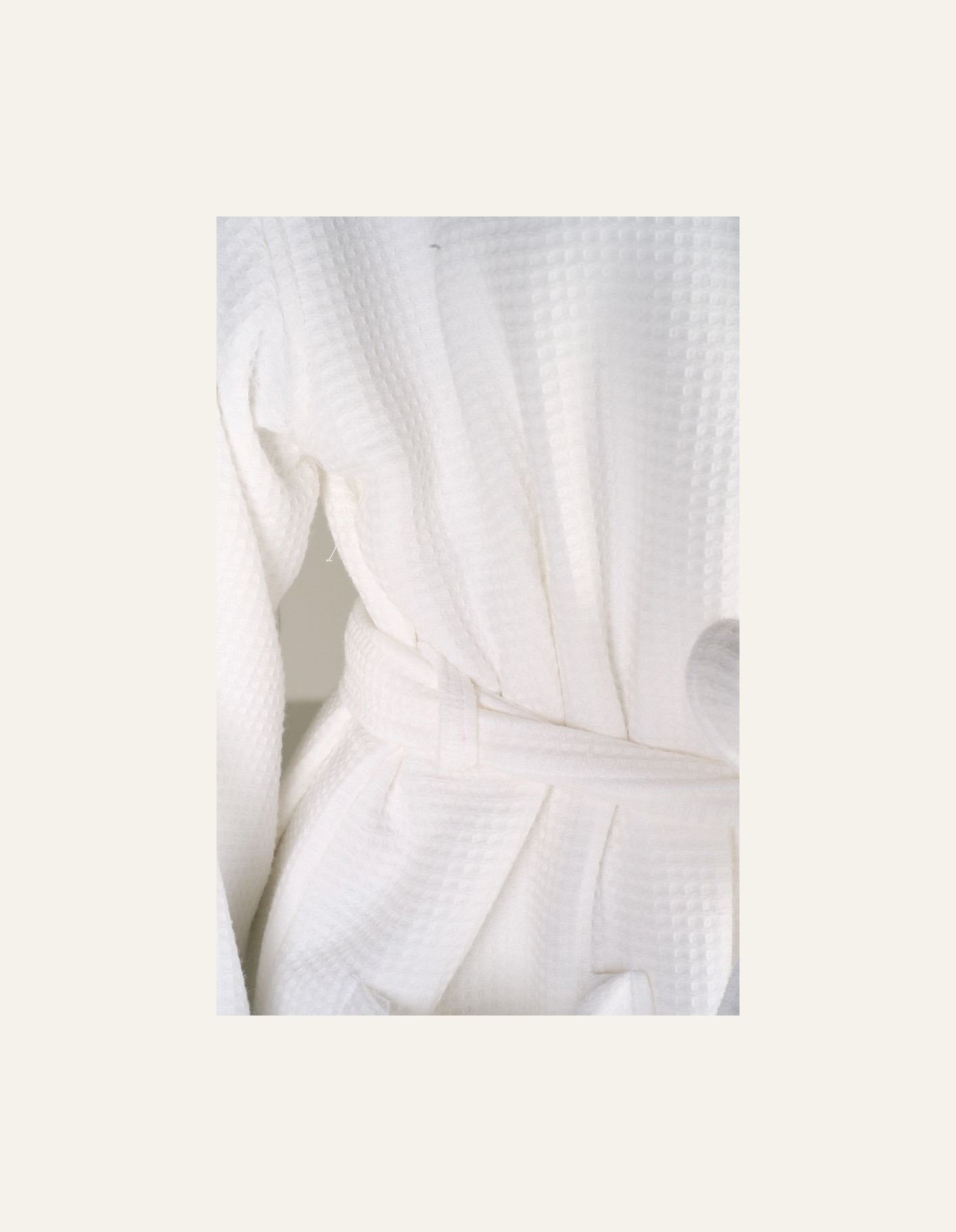 Hommikumantel valge - 2