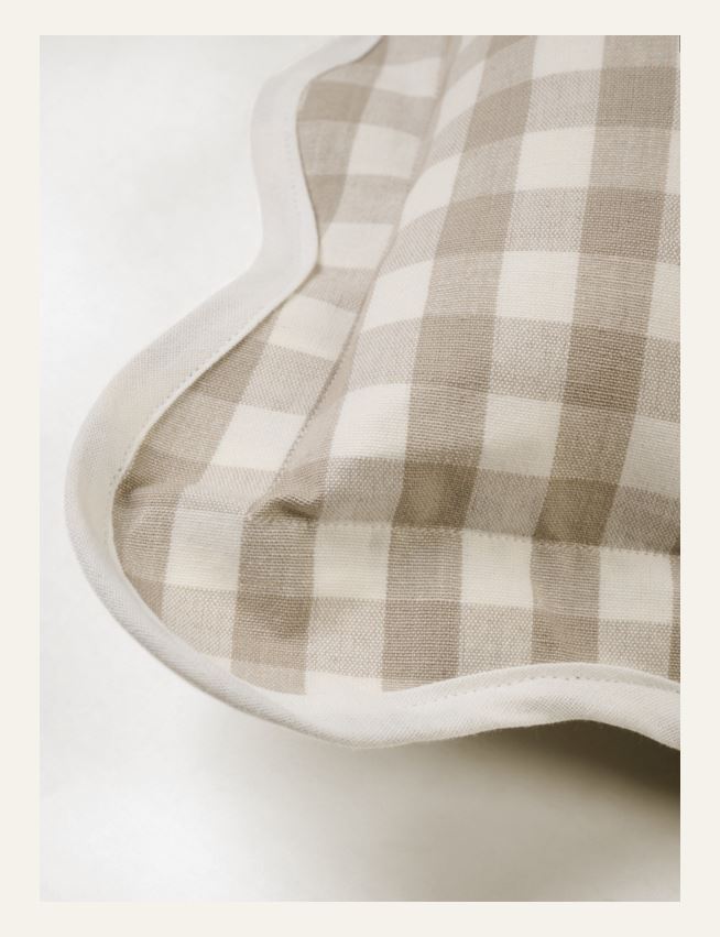 Dekoratiivpadi beež - 2