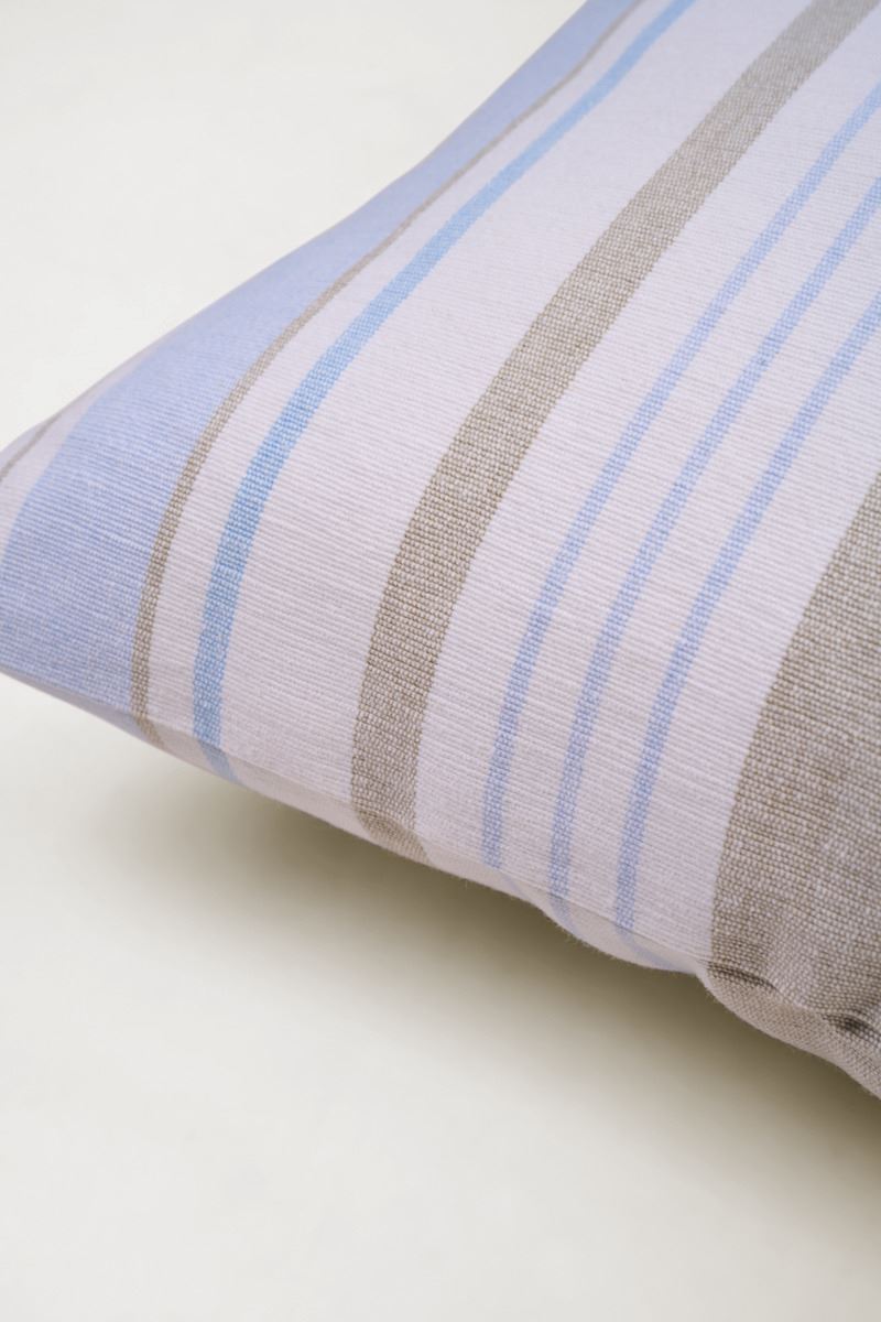 Dekoratiivpadi hele sinine - 3