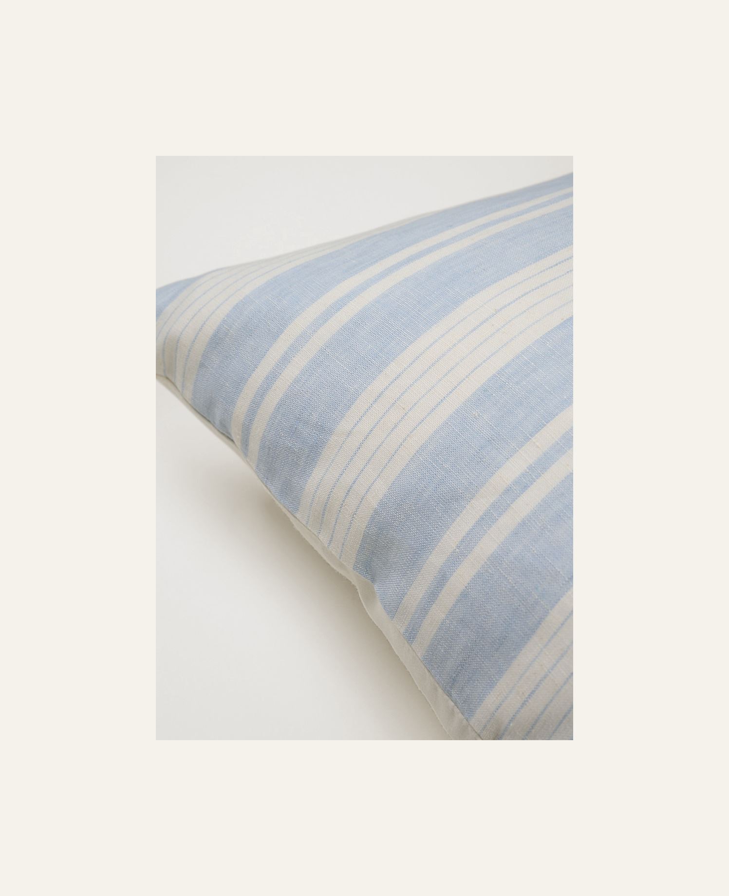 Dekoratiivpadja kate mitmevärviline/sinine - 2