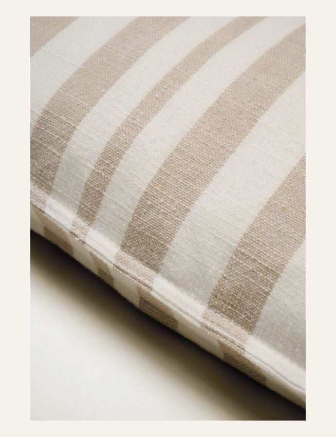 Dekoratiivpadi beež - 2