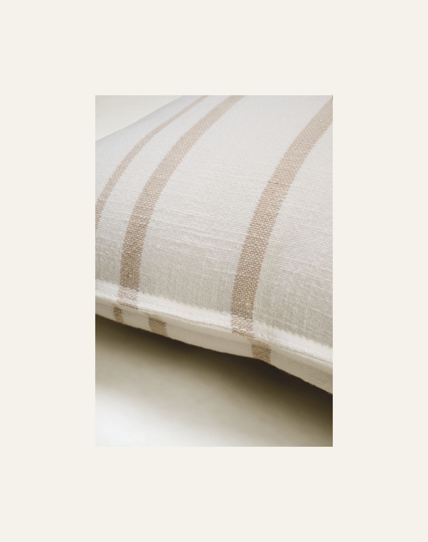 Dekoratiivpadi beež - 3