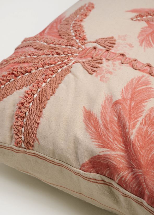 Dekoratiivpadja kate mitmevärviline - 2