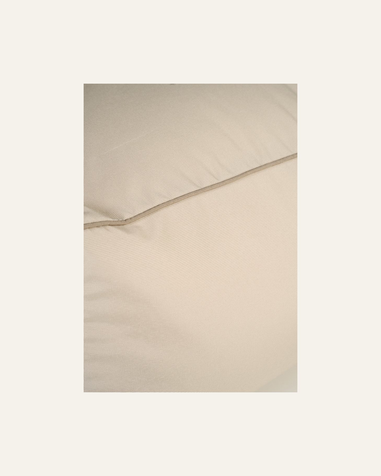 Tumba mitmevärviline/beez - 2