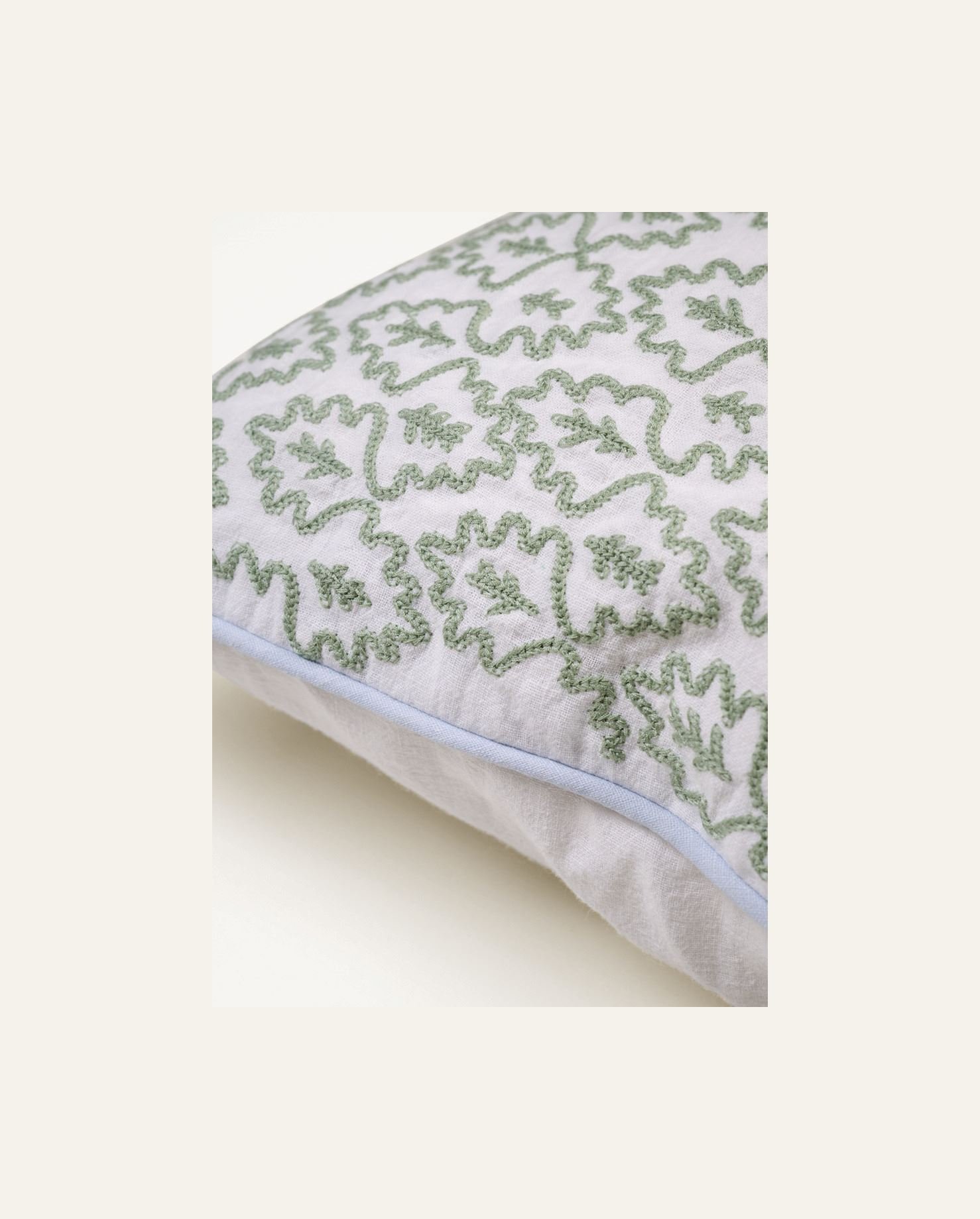 Dekoratiivpadja kate roheline - 2