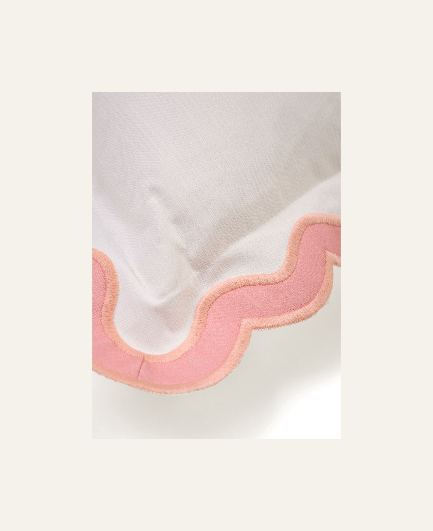 Dekoratiivpadja kate mitmevärviline - 2