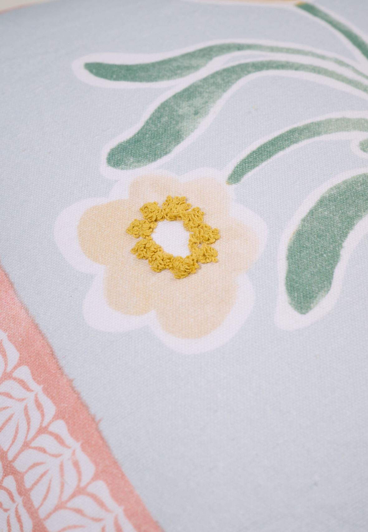 Dekoratiivpadja kate mitmevärviline - 2