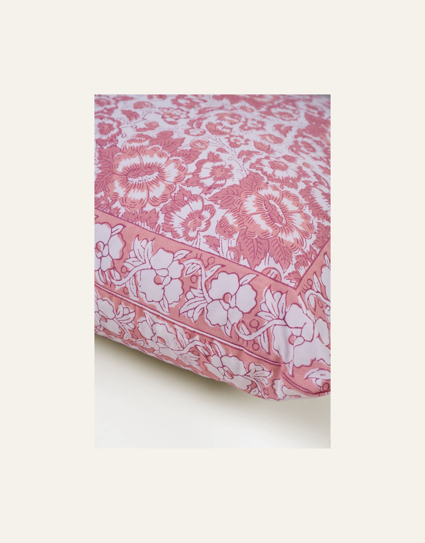 Dekoratiivpadi mitmevärviline - 2