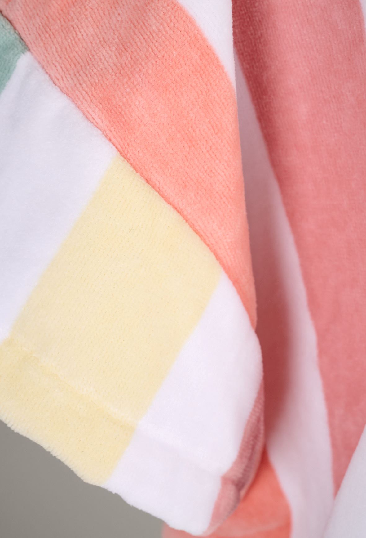 Pontšo mitmevärviline - 2