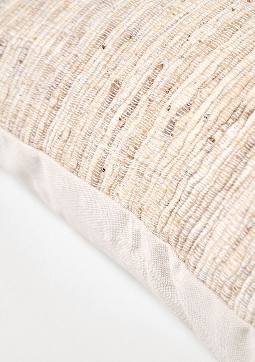 Dekoratiivpadja kate loodusvalge - 2