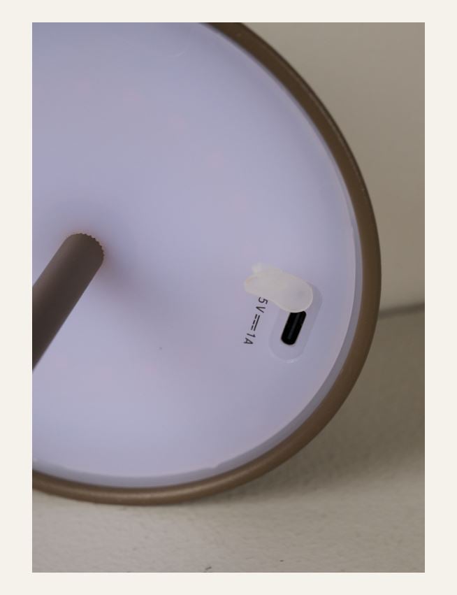 Patareitoitel valgusti pruun - 4