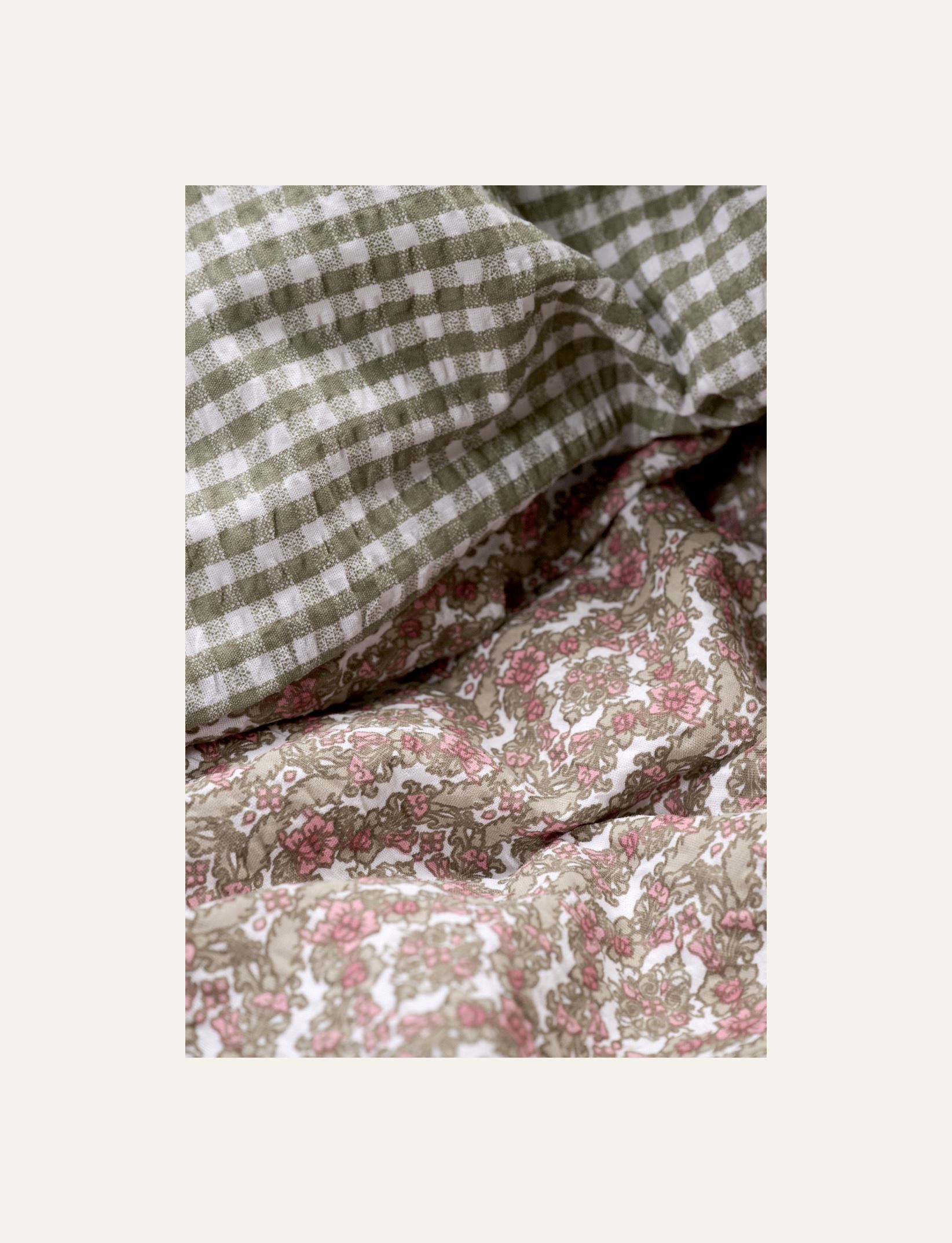 Voodipesukomplekt krepp-puuvillane mitmevärviline/roosa - 3