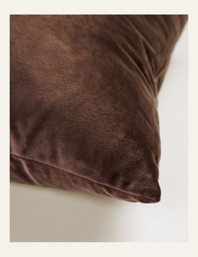 Dekoratiivpadja kate pähkel - 2