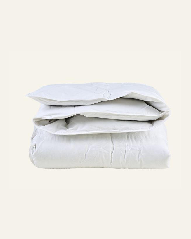 Keskmise soojusega udusuletekk valge - 150x210 cm valge - 1