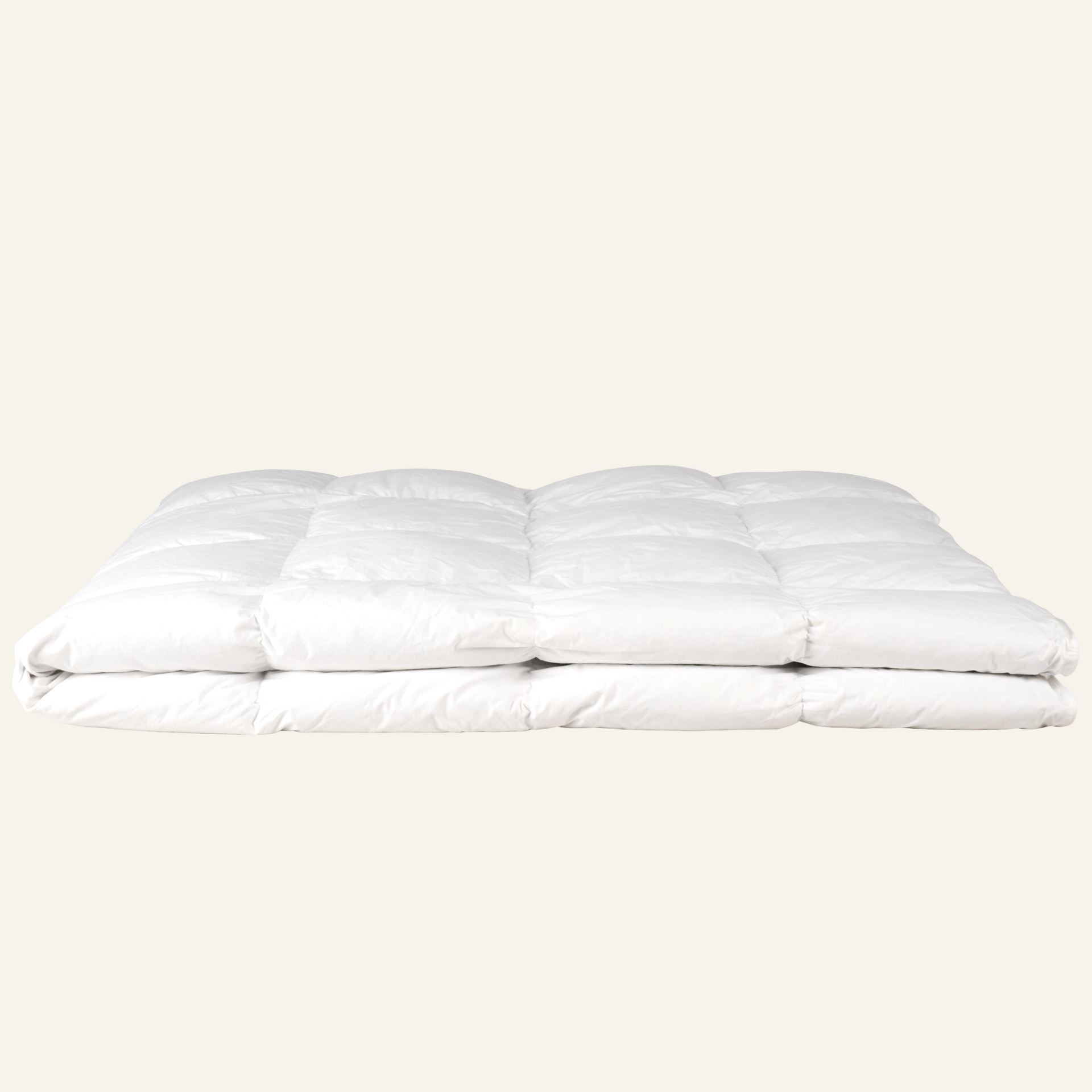 Keskmise soojusega udusuletekk valge - 150x210 cm valge - 1