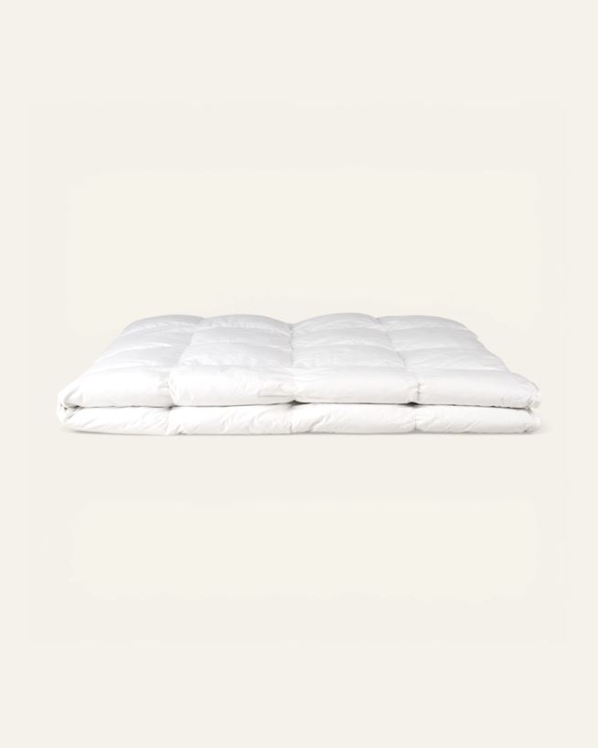 Keskmise soojusega udusuletekk valge - 150x210 cm valge - 1