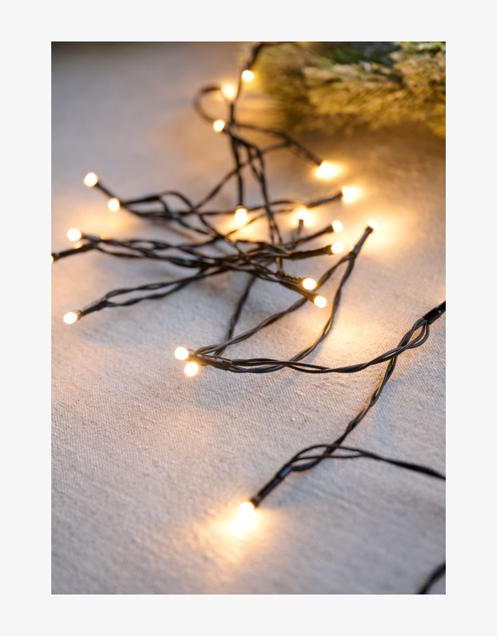 Led-tulukesed must - 6,9 m must - 1