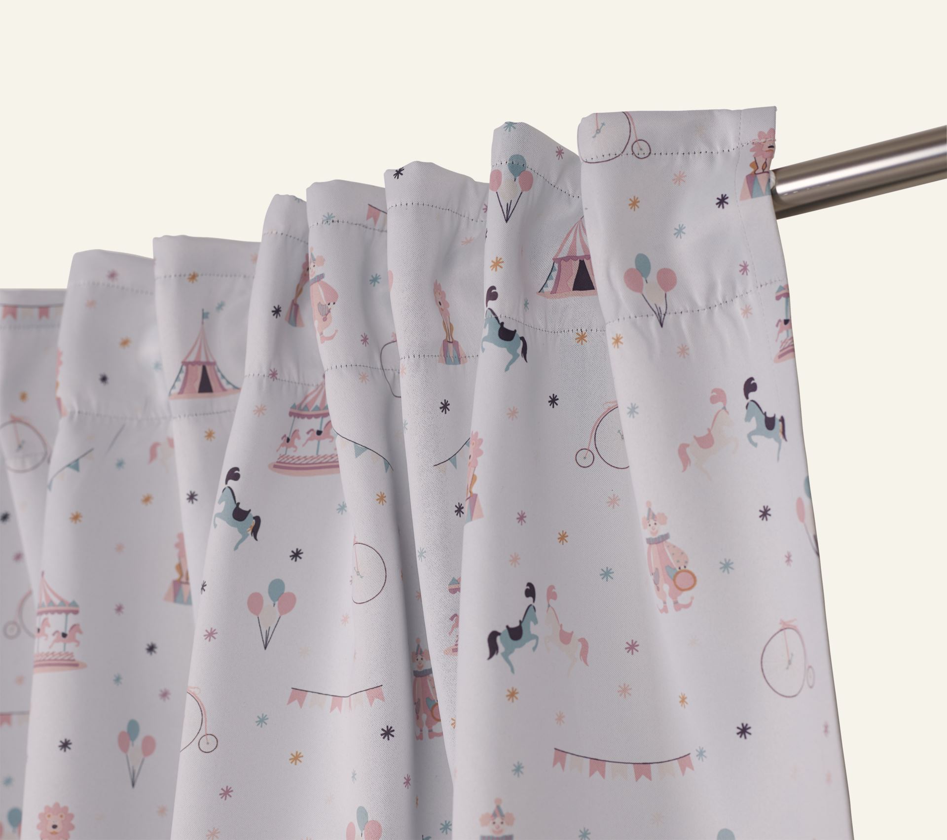 Pimendav kardin mitmevärviline - 2