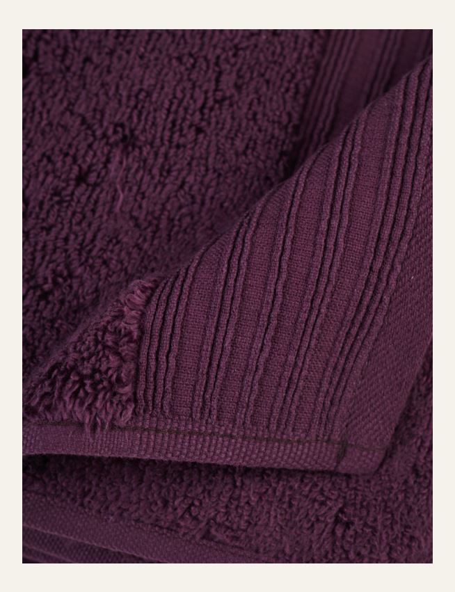 Rätik tumepunane - 3
