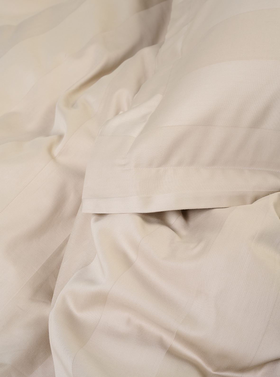 Voodipesukomplekt satiinpuuvillane hele beige - 2