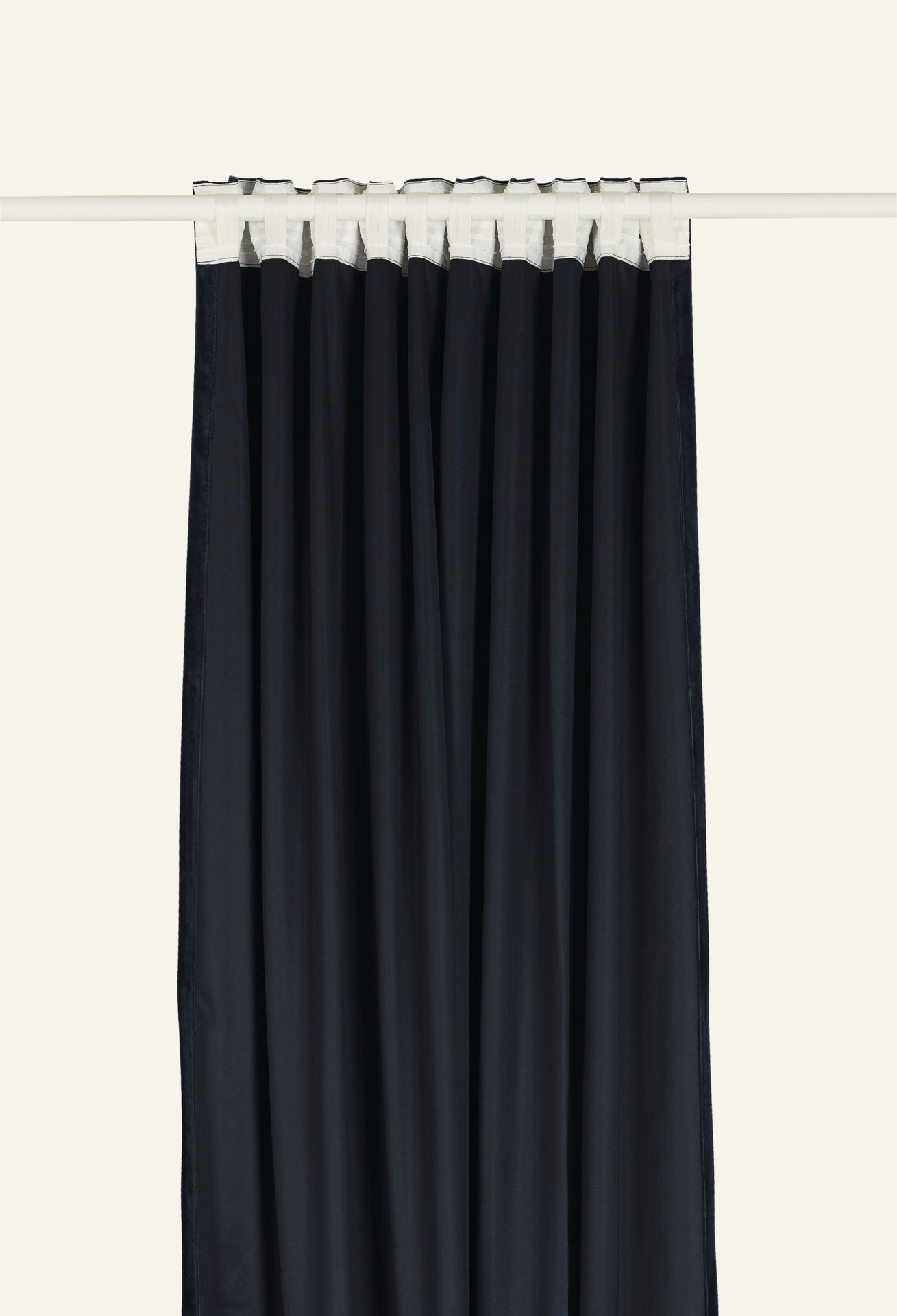 Kardin tumesinine - 2