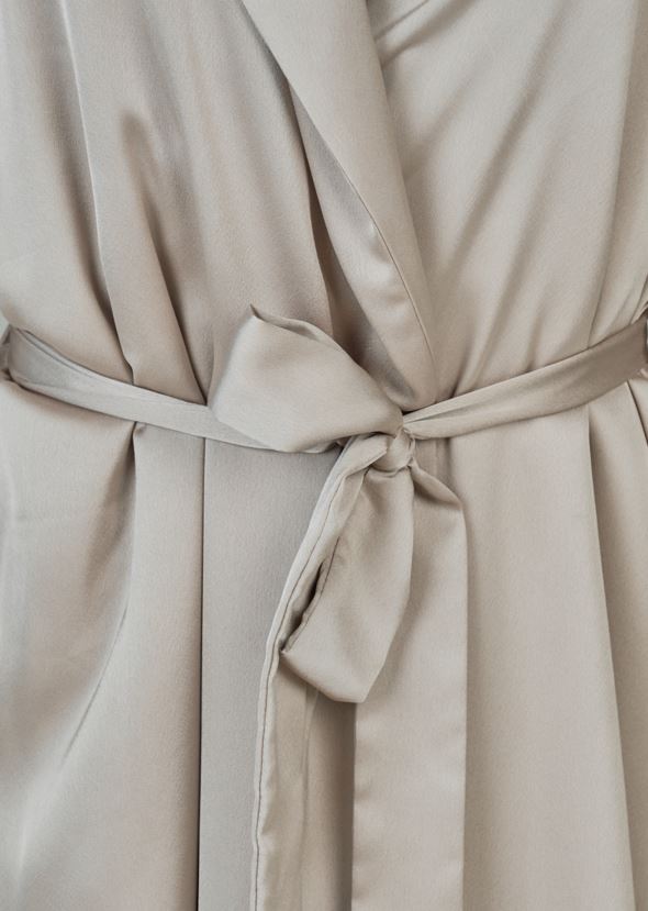 Hommikumantel sand - 2