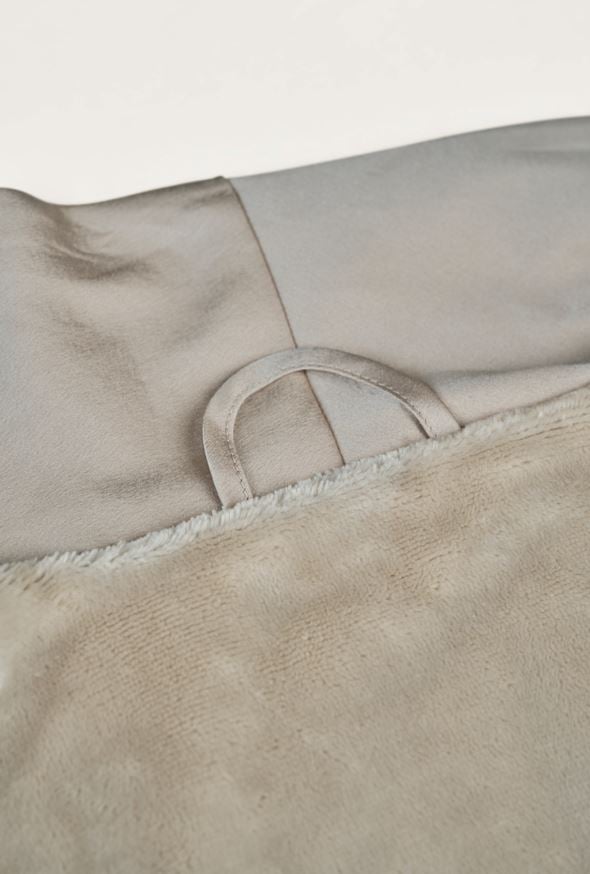 Hommikumantel sand - 3