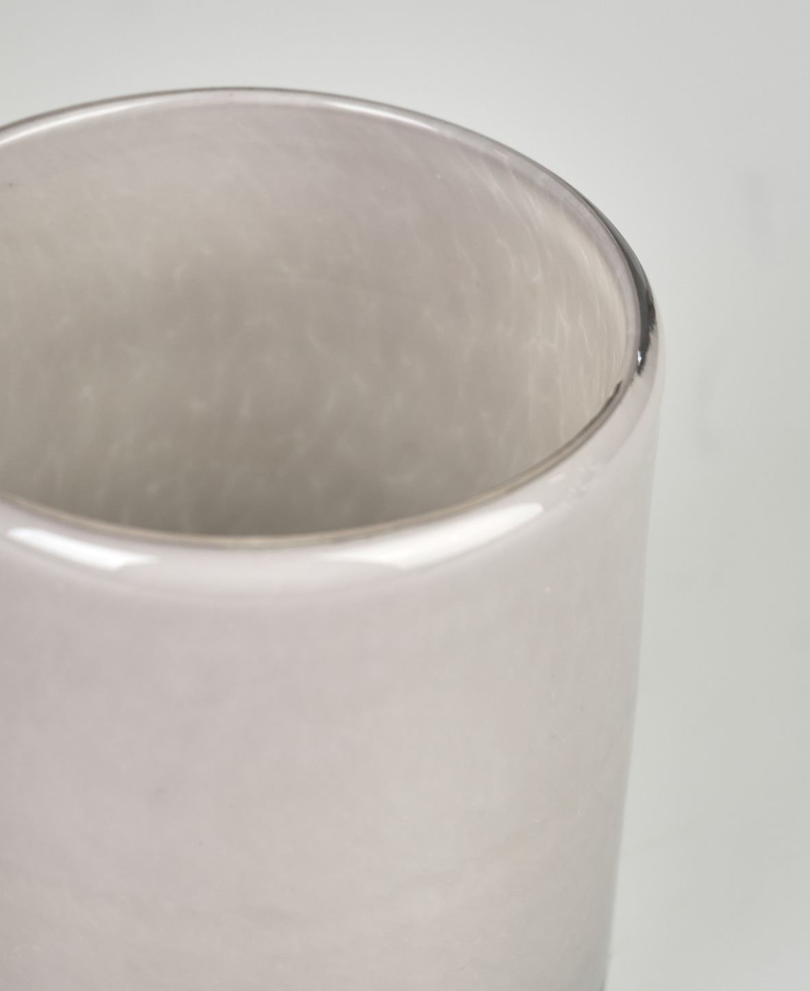 Küünlalatern hall - 2