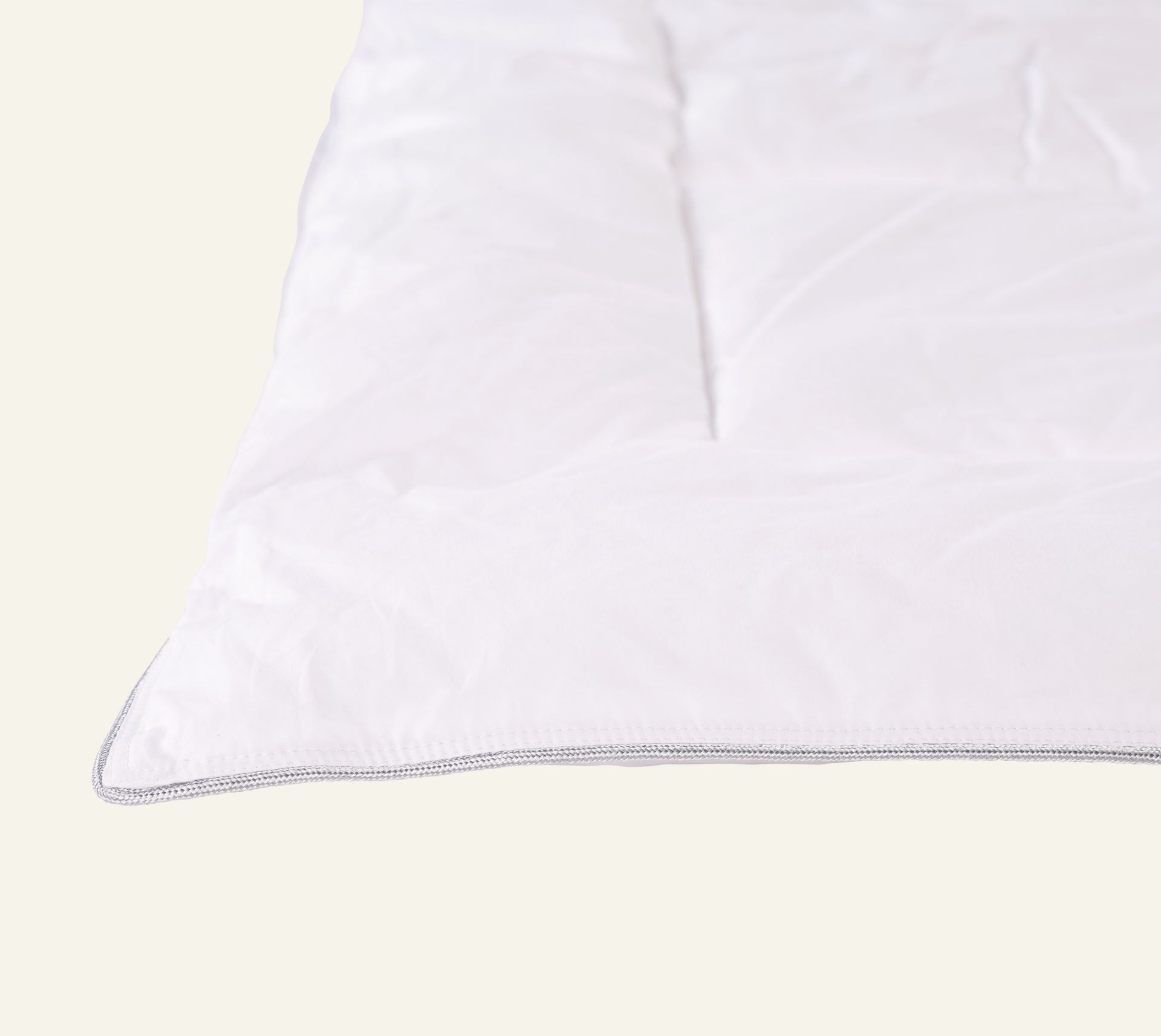 Jahe sünteetiline tekk valge - 2