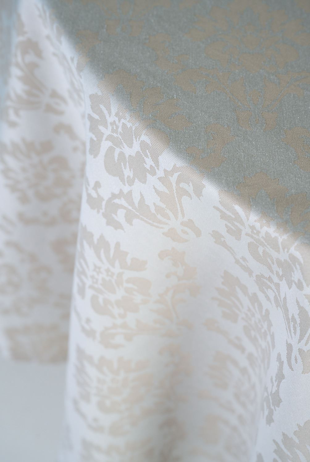 Vahatatud laudlina beež - 8