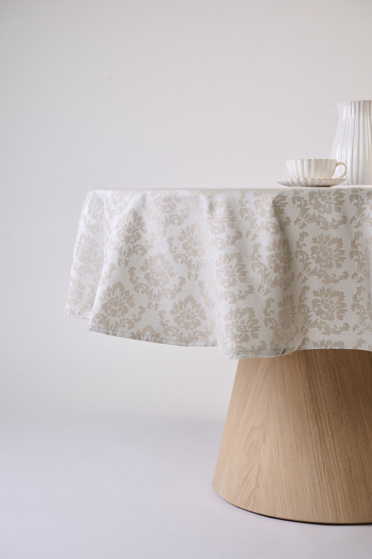 Vahatatud laudlina beež - 4