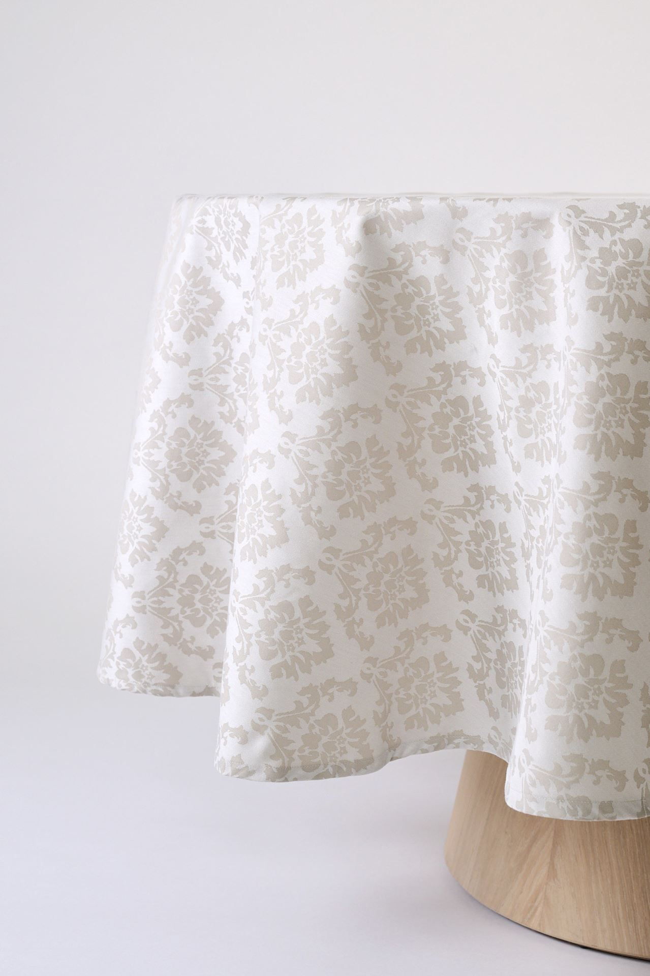 Vahatatud laudlina beež - 5