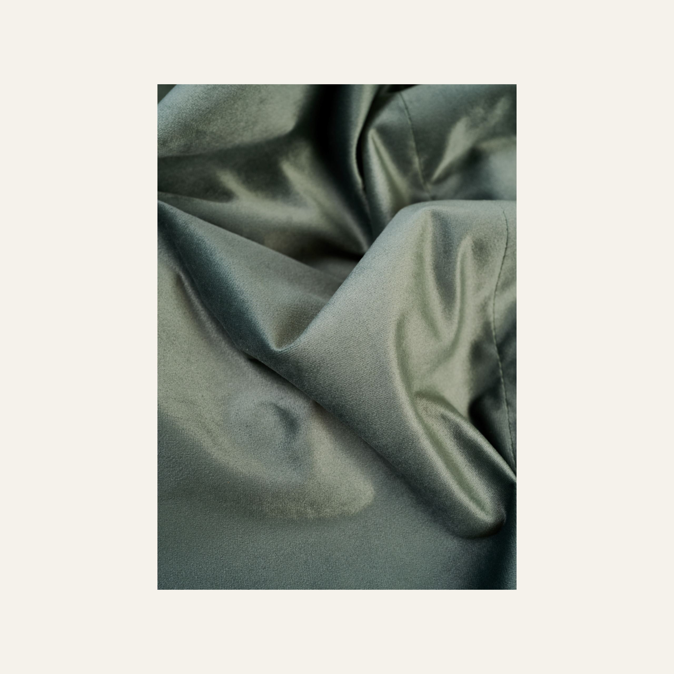 Pimendav kardin roheline - 2