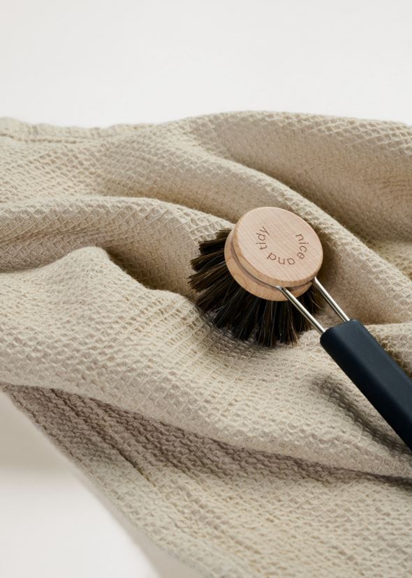 Nõudepesuhari must - 4