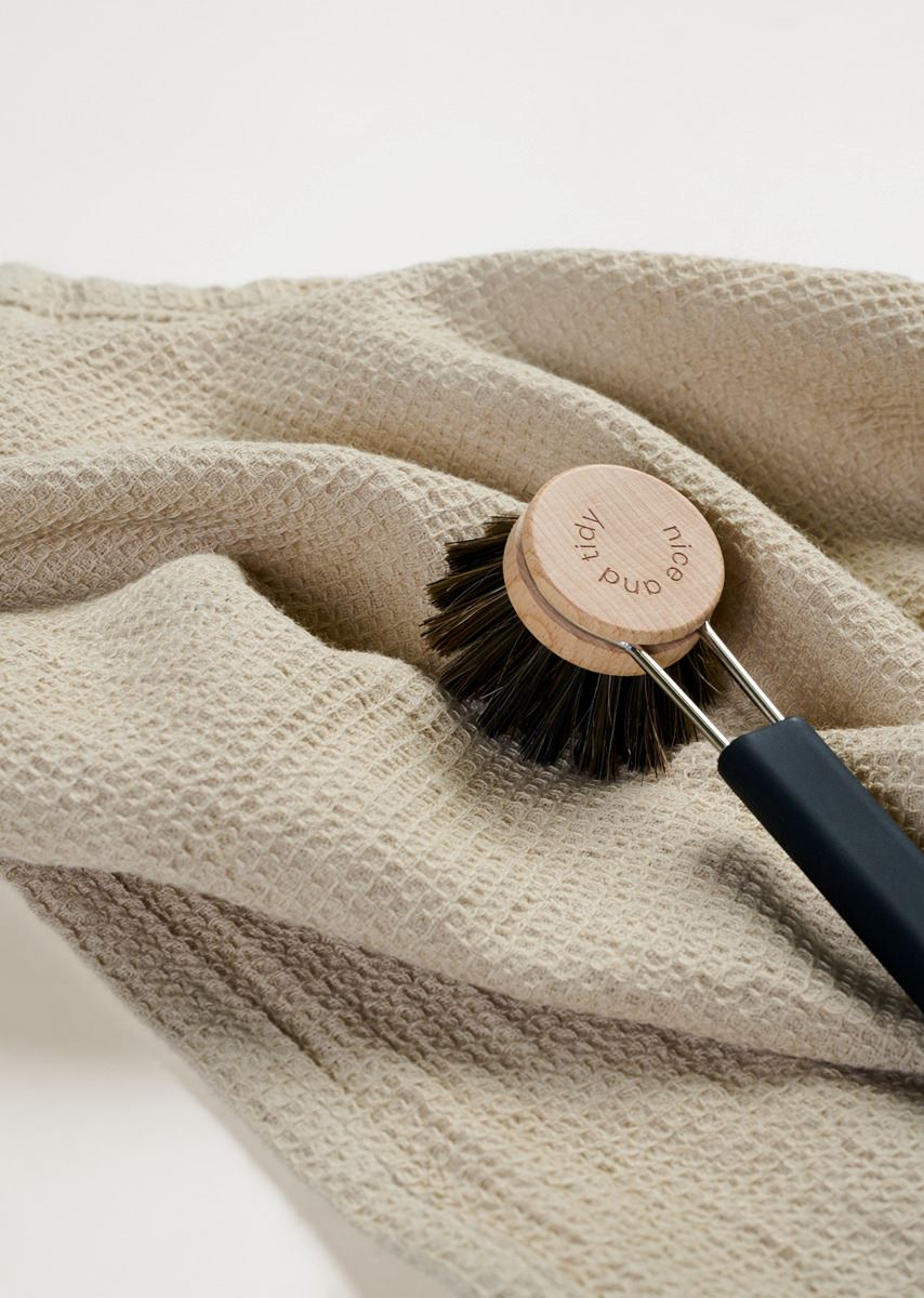 Nõudepesuhari must - 4