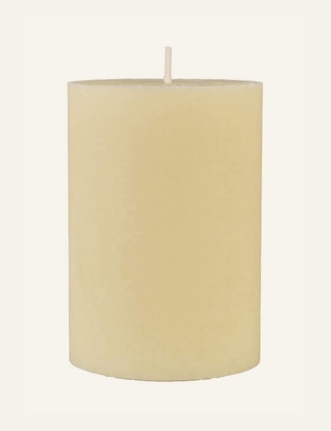 Lauaküünal hele kollane - 2