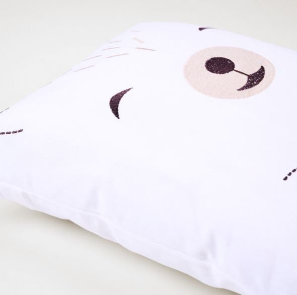 Dekoratiivpadi valge - 2