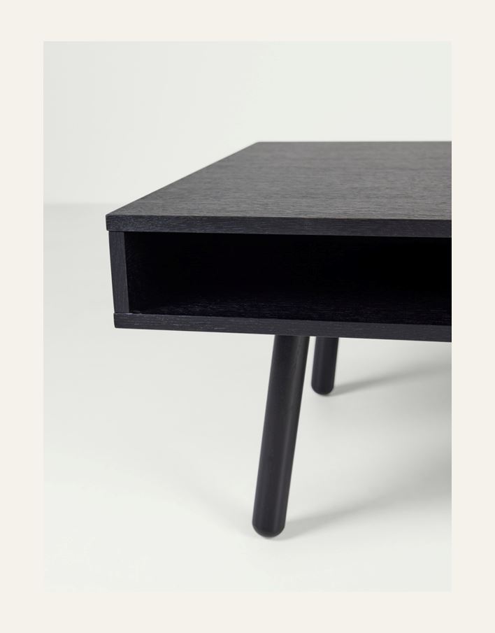 Diivanilaud must - 3