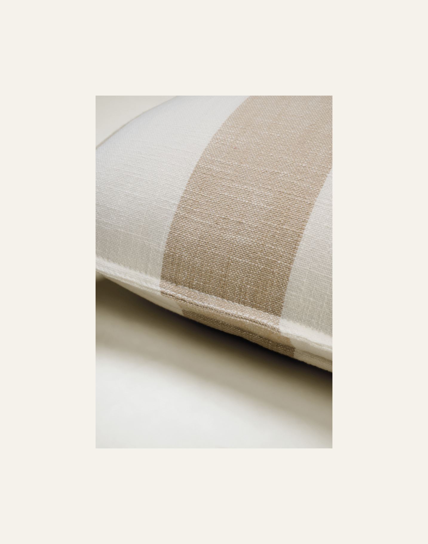 Dekoratiivpadi beež - 2