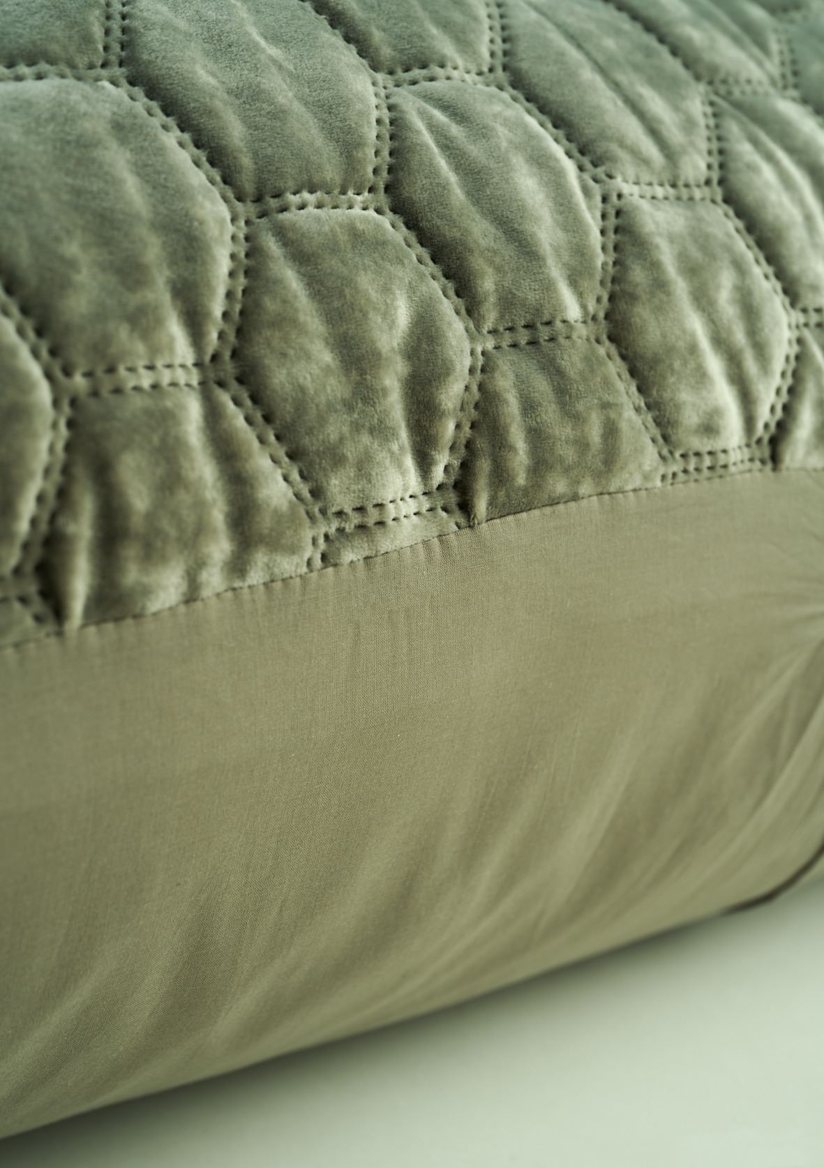 Hotellli padjapüür oliiviroheline - 3