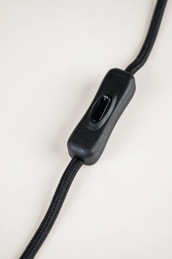 Juhtmekomplekt must - 3