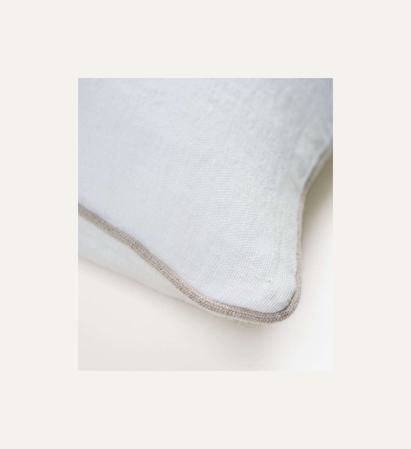 Dekoratiivpadja kate valge - 3