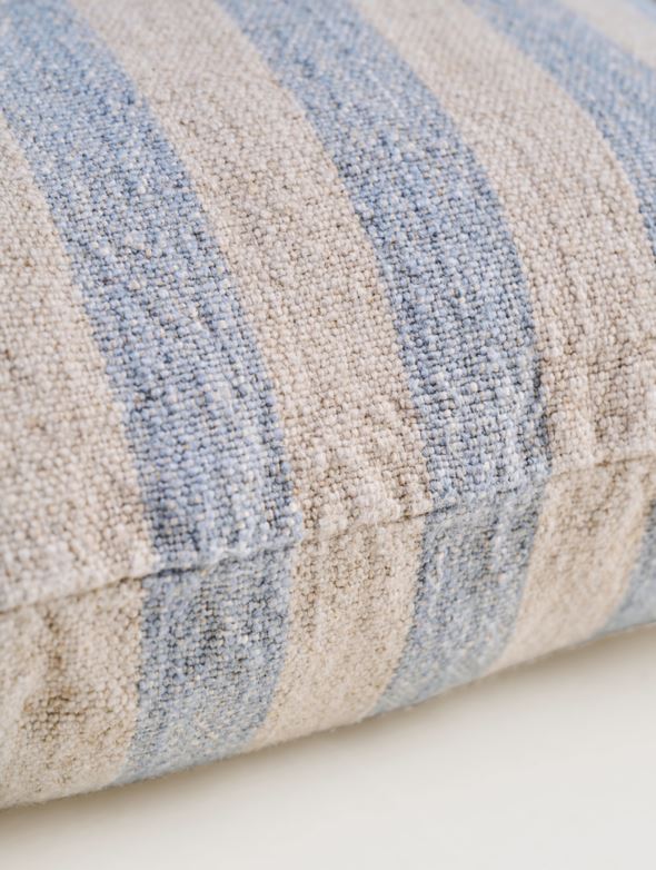 Dekoratiivpadja kate hele sinine - 3