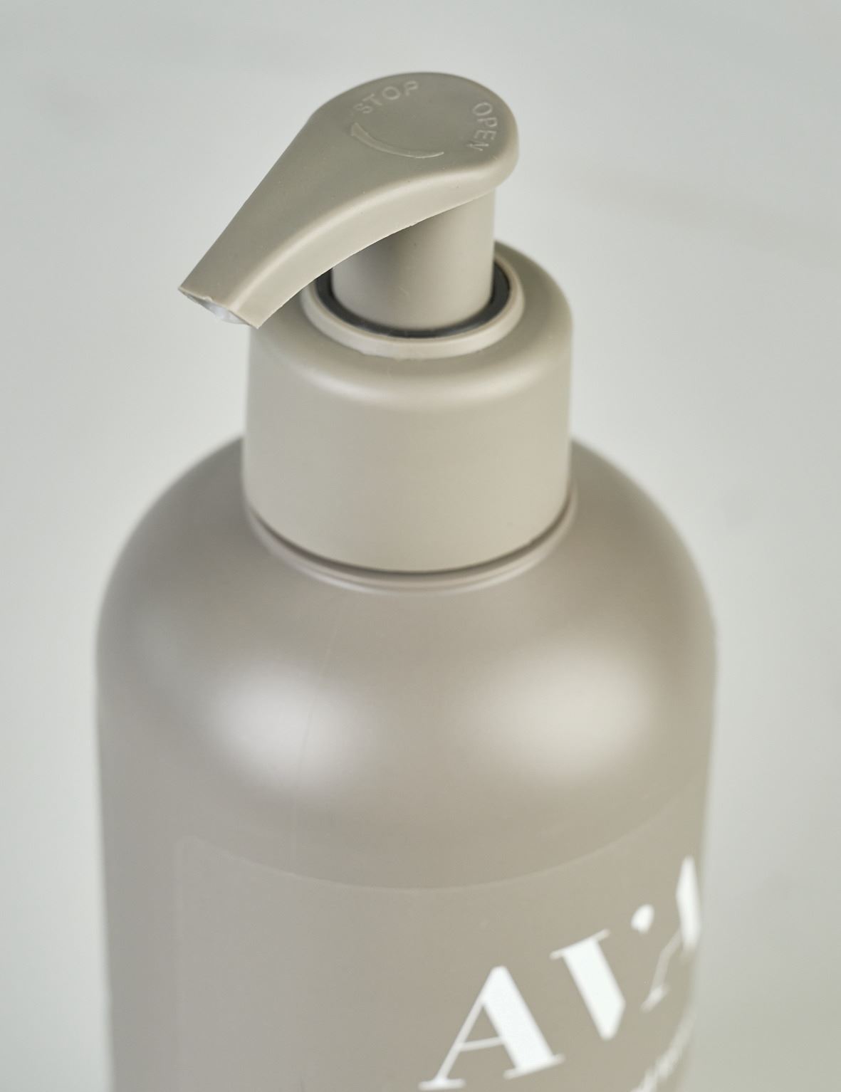 Kätekreem tumehall - 2