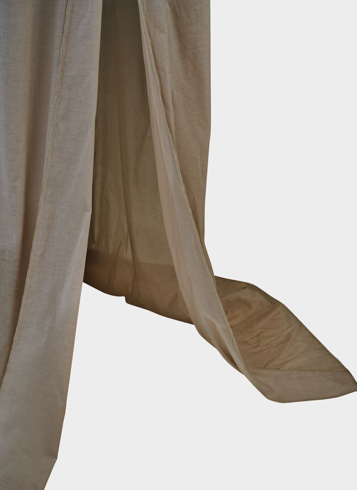 Voodikardin beež - 3