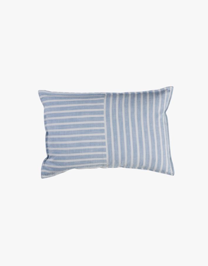 Dekoratiivpadi hele sinine - 40x60 cm hele sinine - 1